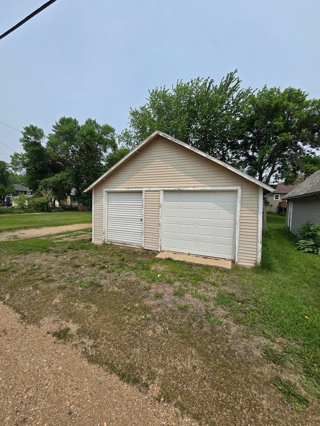 25 Morgan St, Tracy, MN 56175 - view of detached garage