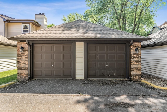 320 Ford Rd Unit 3, Saint Louis Park, MN 55426 - view of garage