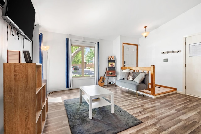5554 Knoll Dr, Shoreview, MN 55126 - living area with light wood-type flooring and baseboards