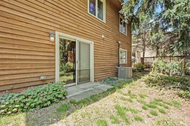 5554 Knoll Dr, Shoreview, MN 55126 - doorway to property with central AC