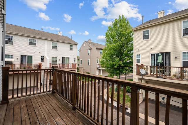 2099 Clover Ridge Dr, Chaska, MN 55318 - wooden terrace featuring a residential view