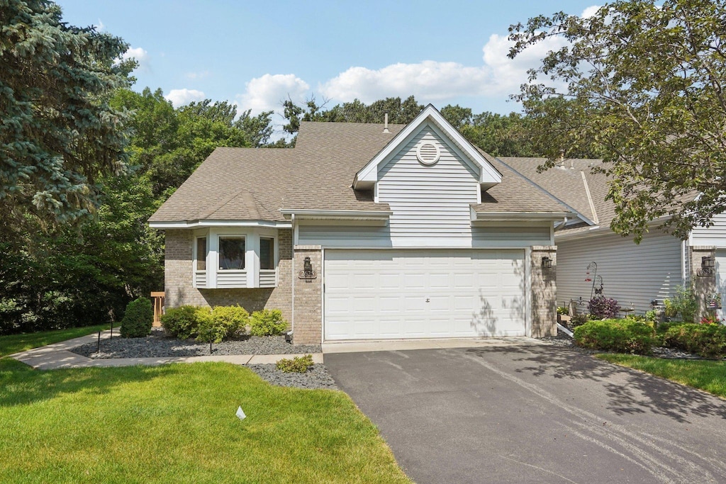 2625 Rivers Bluff Ln, Anoka, MN 55303 - photo 1