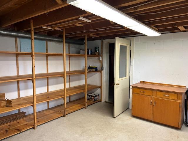 7 Park Dr, Northfield, MN 55057 - view of unfinished basement