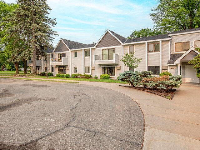 4010 52nd St Unit 204, Minneapolis, MN 55417 - view of front of property