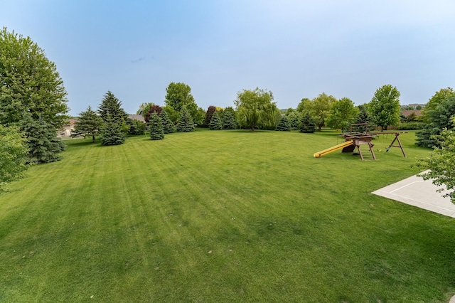 2292 Teakwood Ln SW, Rochester, MN 55902 - view of green lawn