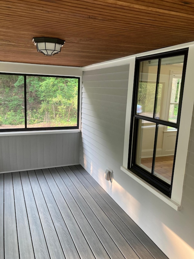 112 Harriet St S, Stillwater, MN 55082 - view of unfurnished sunroom