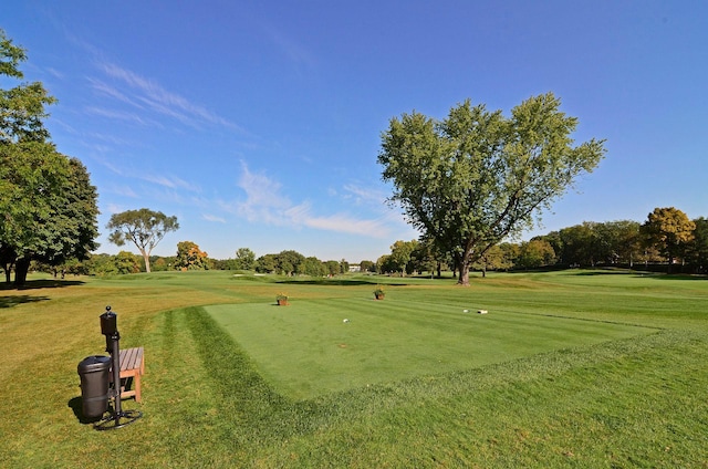 5620 Woodcrest Dr, Edina, MN 55424 - view of community with view of golf course and a lawn