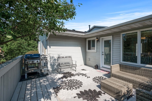 1902 Duck Pond Dr W, Saint Paul, MN 55118 - wooden terrace with grilling area