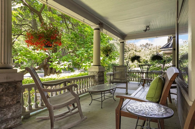 880 Fairmount Ave, Saint Paul, MN 55105 - view of porch