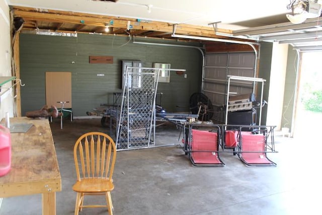 1027 Taft St S, Cambridge, MN 55008 - garage with a garage door opener