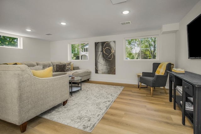2307 Sherwood Cir, Bloomington, MN 55431 - living area with light wood-style floors, baseboards, and recessed lighting