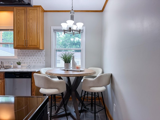 1759 Arlington Ave E, Saint Paul, MN 55106 - dining space featuring a chandelier and crown molding