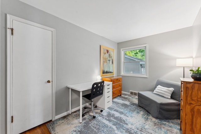 8400 Virginia Cir S, Saint Louis Park, MN 55426 - home office featuring baseboards