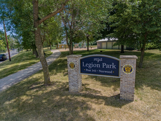 319 Casper Cir, Norwood Young America, MN 55368 - view of community with a yard