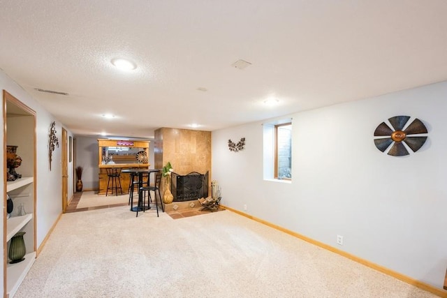 2575 Quebec Ave S, Saint Louis Park, MN 55426 - living area featuring carpet floors, baseboards, and recessed lighting