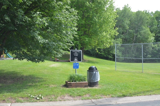 2710 Garden Ln, Mound, MN 55364 - view of community