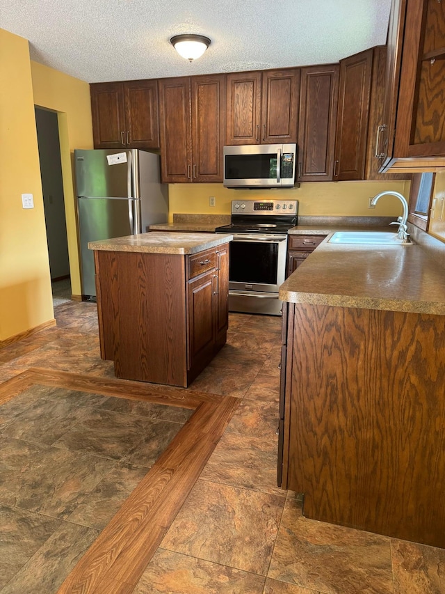 2541 Stark St, Little Canada, MN 55117 - photo 3