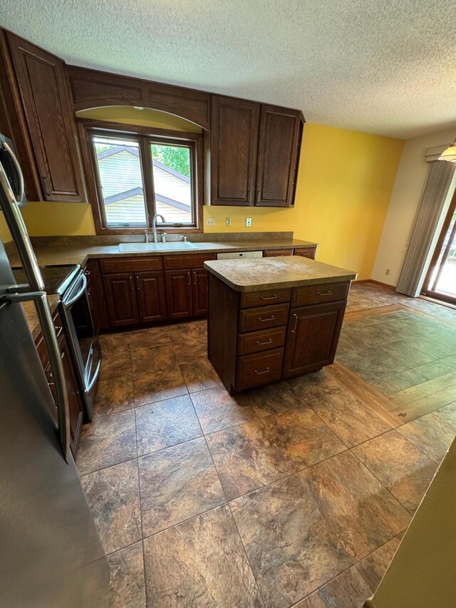 2541 Stark St, Little Canada, MN 55117 - photo 4