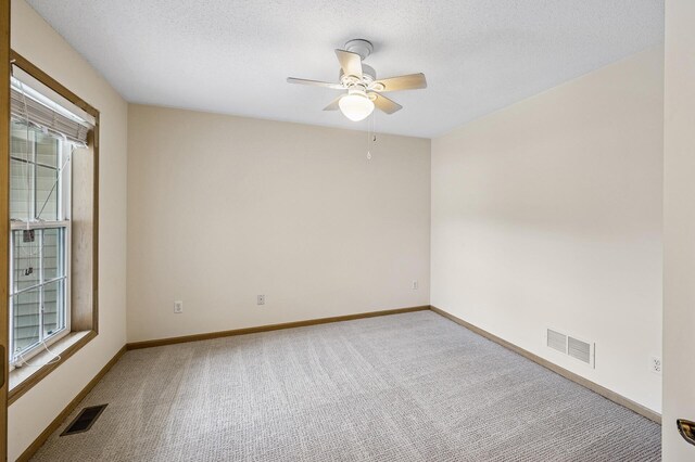 164 Wedgewood Dr, Mahtomedi, MN 55115 - photo 13