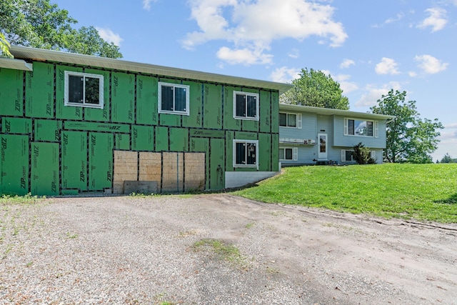 20195 Harrow Ave Way N, Forest Lake, MN 55025 - view of front of home with a front yard