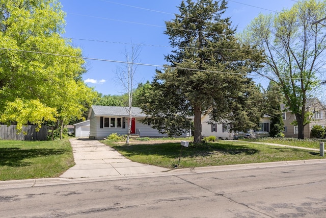 1605 4th St SW, Austin, MN 55912 - view of obstructed view of property