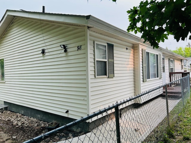 98 Magnolia Ave W, Saint Paul, MN 55117 - view of home's exterior