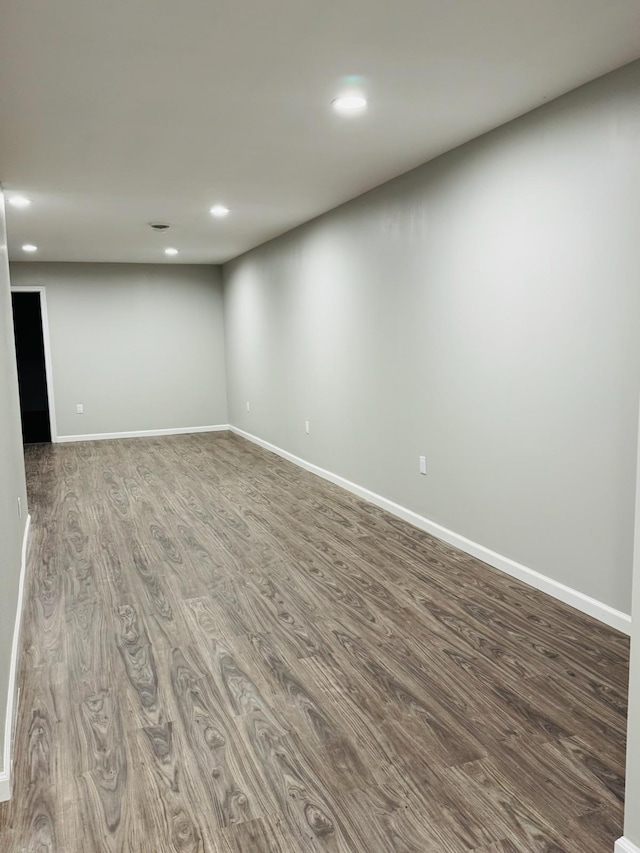 98 Magnolia Ave W, Saint Paul, MN 55117 - unfurnished room featuring wood finished floors, recessed lighting, and baseboards