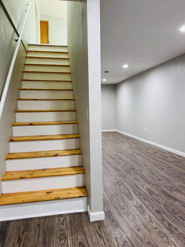 98 Magnolia Ave W, Saint Paul, MN 55117 - staircase featuring wood finished floors, recessed lighting, and baseboards