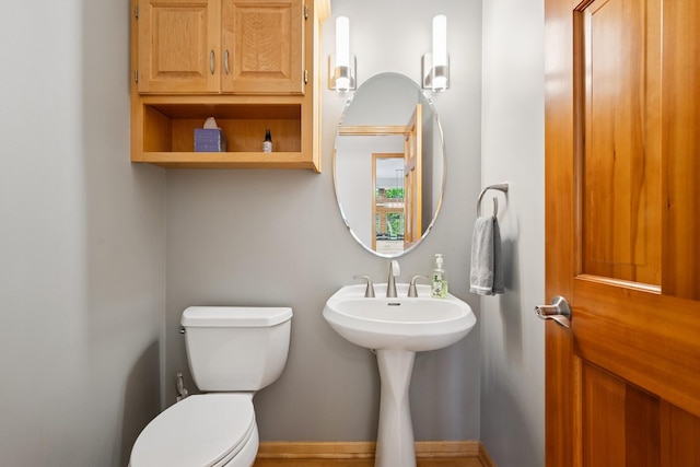 6654 Orchid Ln N, Maple Grove, MN 55311 - bathroom with toilet