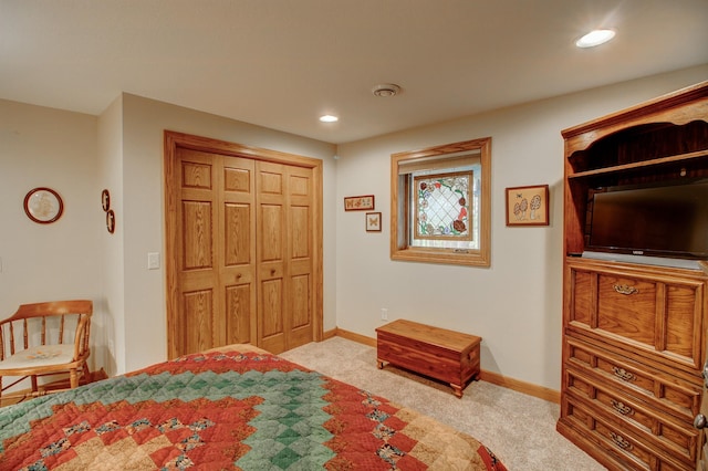 20929 Faron Dr, Nevis, MN 56467 - carpeted bedroom with baseboards, recessed lighting, and a closet