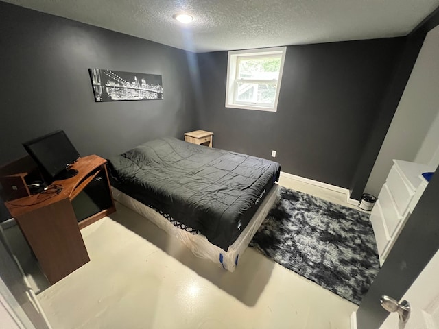 16848 Patricia Ln, Minnetonka, MN 55345 - photo 23