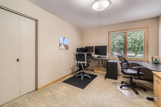 9025 Mcguffey Rd, Eden Prairie, MN 55347 - carpeted office space with a textured ceiling