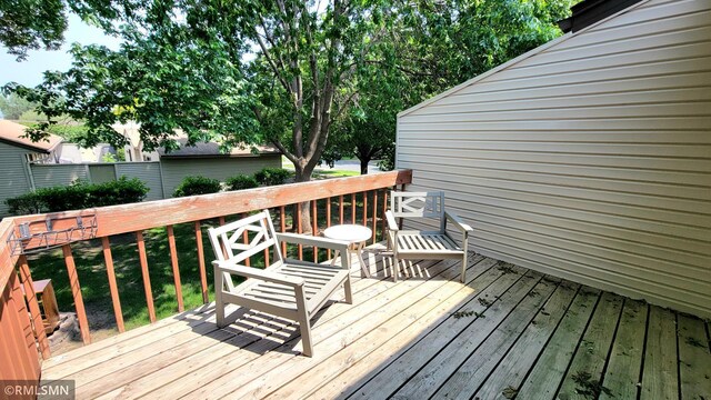 1262 Polk St S, Shakopee, MN 55379 - photo 5