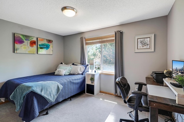 1704 Talon Trl, Eagan, MN 55122 - bedroom with light carpet, an office area, a textured ceiling, and baseboards