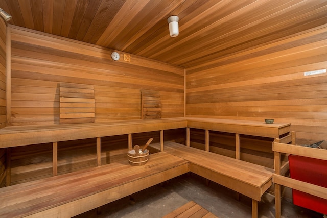 17 Oriole Pl, North Mankato, MN 56003 - sauna featuring wood ceiling