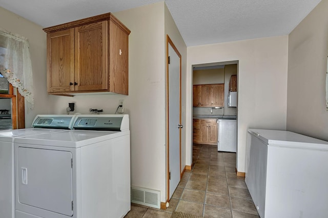 821 Holcombe Ave, Litchfield, MN 55355 - photo 8