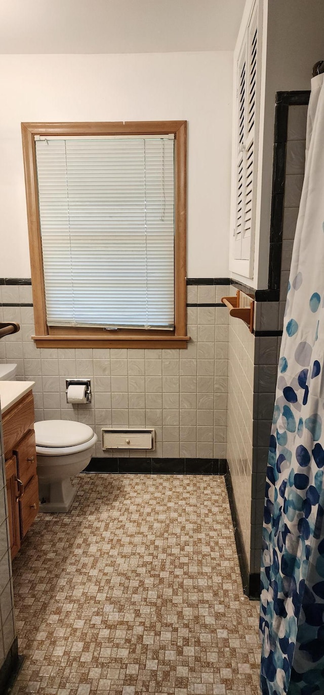 910 13th St, International Falls, MN 56649 - photo 11