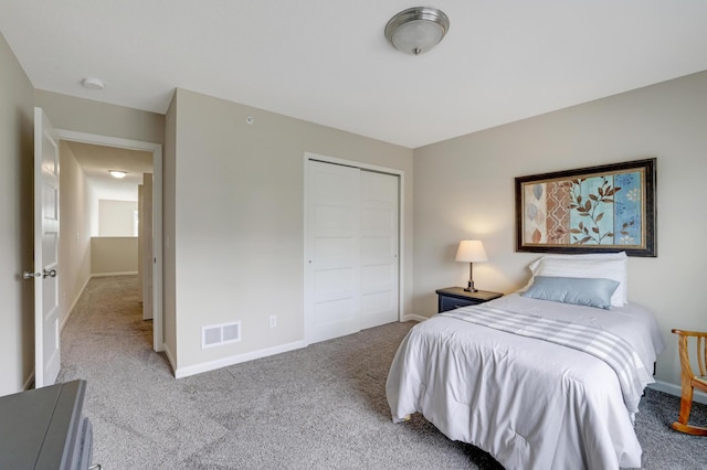 14246 Wilds Dr NW, Prior Lake, MN 55372 - bedroom featuring carpet flooring and a closet