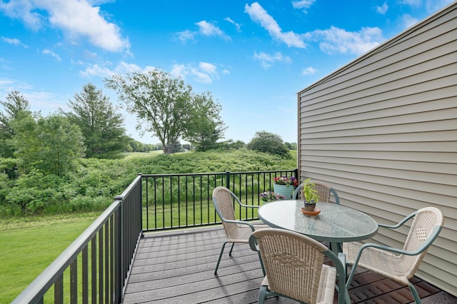 14246 Wilds Dr NW, Prior Lake, MN 55372 - wooden terrace with a lawn