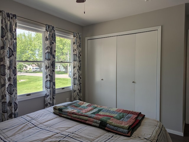 702 Hills Ln, Albert Lea, MN 56007 - bedroom with a closet and baseboards