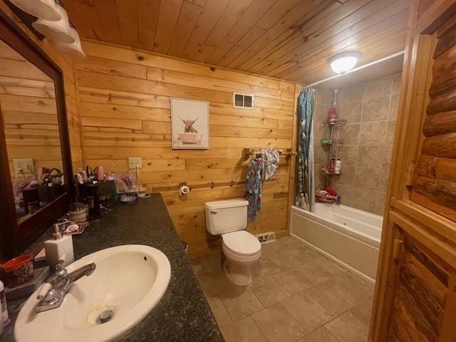 806 Central Ave N, Park Rapids, MN 56470 - full bathroom featuring toilet, wood ceiling, shower / bath combination with curtain, vanity, and tile patterned floors
