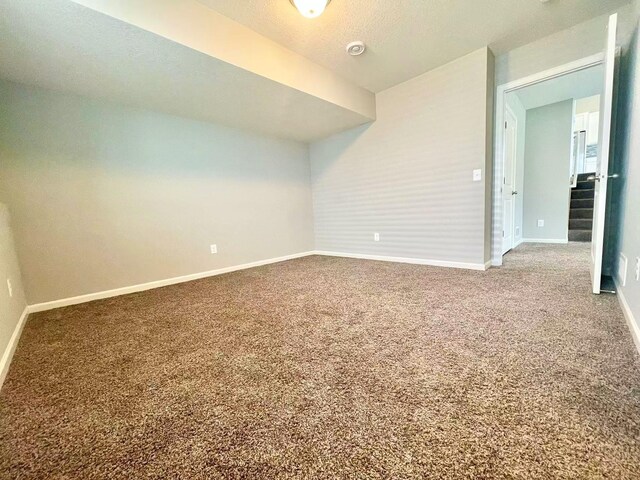 8521 Titanium Cir, Woodbury, MN 55129 - spare room with carpet flooring and baseboards