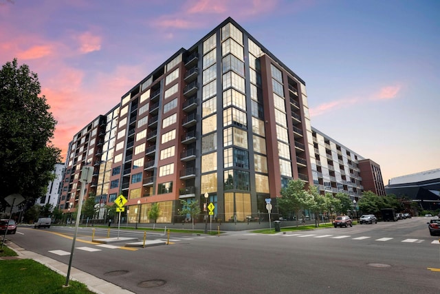 215 10th Ave S Unit 730, Minneapolis, MN 55415 - view of property