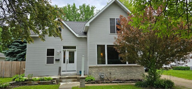 526 Mound St, Owatonna, MN 55060 - view of front of house with a shingled roof