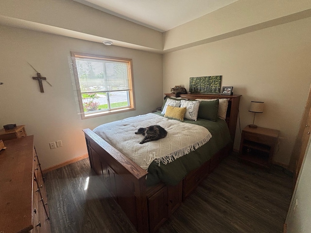 420 14th St, Brainerd, MN 56401 - bedroom featuring wood finished floors and baseboards