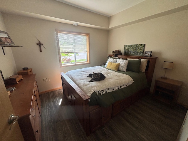 420 14th St, Brainerd, MN 56401 - bedroom featuring dark wood-type flooring and baseboards