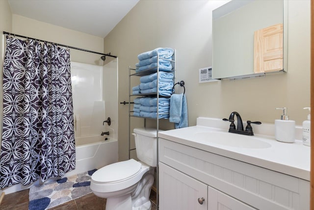 32305 Little E Lake Rd, Bigfork, MN 56628 - full bathroom featuring toilet, vanity, and shower / bath combo