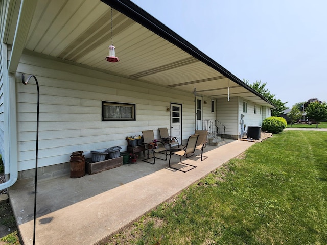 25 3rd Ave NE, Plainview, MN 55964 - view of patio / terrace with central AC unit