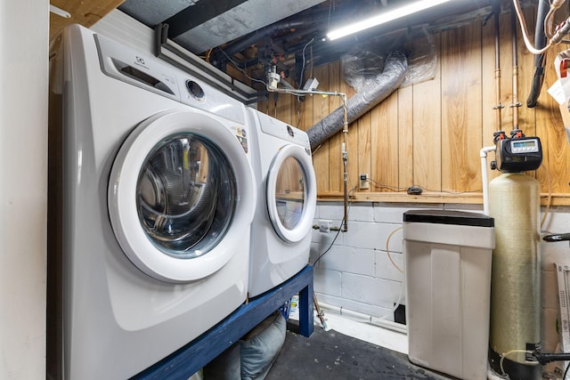 15350 Drexel Way, Apple Valley, MN 55124 - washroom featuring separate washer and dryer