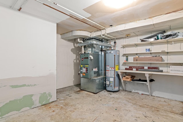 5421 Church Rd, Mound, MN 55364 - unfinished below grade area featuring gas water heater and heating unit